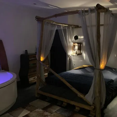 Konukevi Desirad Spa Privatif Et Piscine Couverte